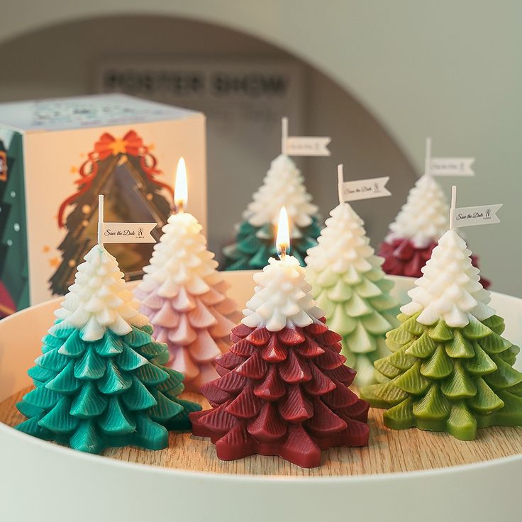 Set of 2 Christmas Scented Tree Candles - Memories InsiteCHRISTMAS TREE CANDLE-PACK OF 5